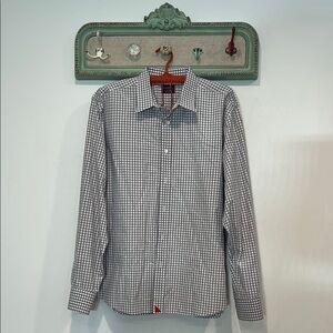 UNTUCKit grey and White Checkered long sleeve Dress Shirt men’s size XL